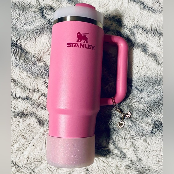 Stanley 30 oz. Quencher H2.0 FlowState Tumbler Peony - Picture 2 of 8